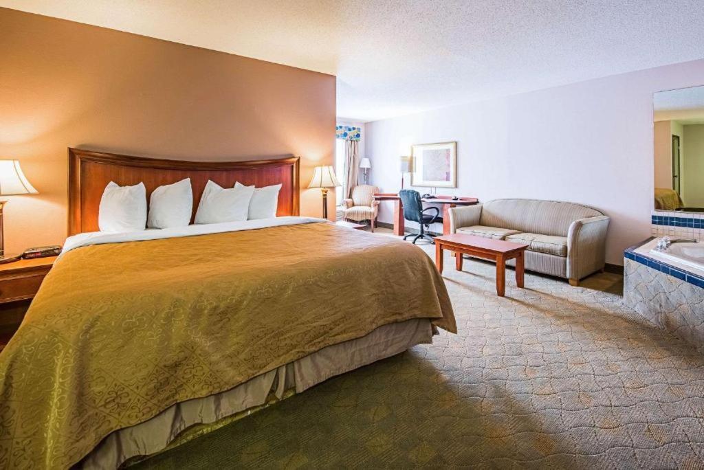 Royal Inn Suites Huntington Dış mekan fotoğraf