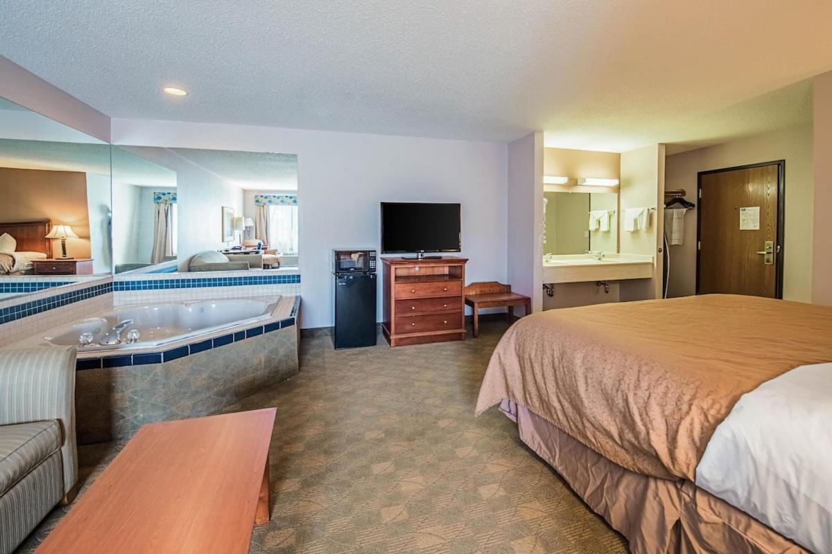Royal Inn Suites Huntington Dış mekan fotoğraf
